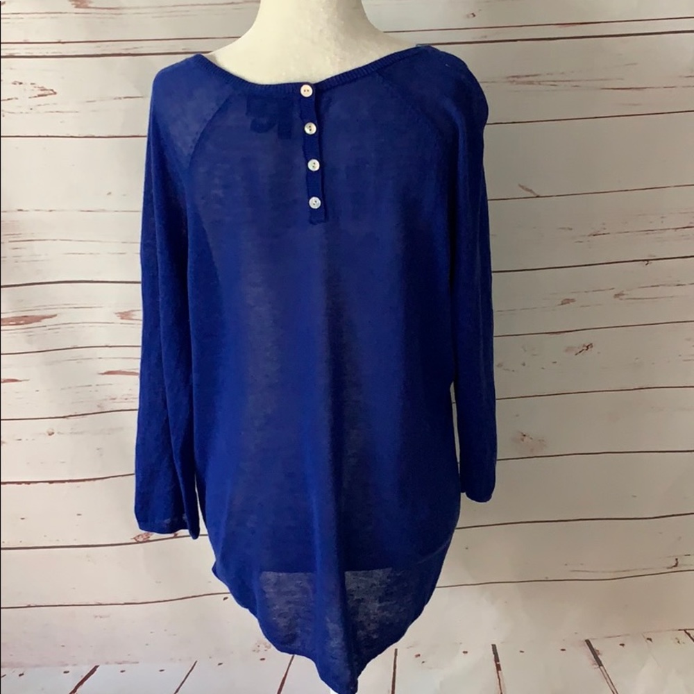Blue Top - Picture 2 of 6